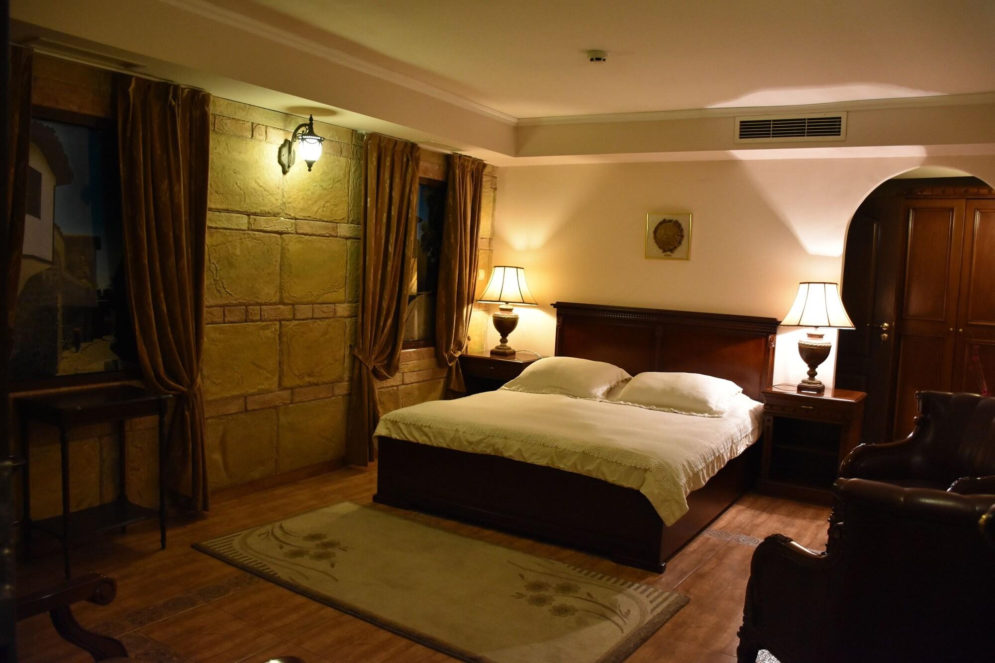 Boutique Hotel Boris Palace & Restaurant Płowdiw Zewnętrze zdjęcie